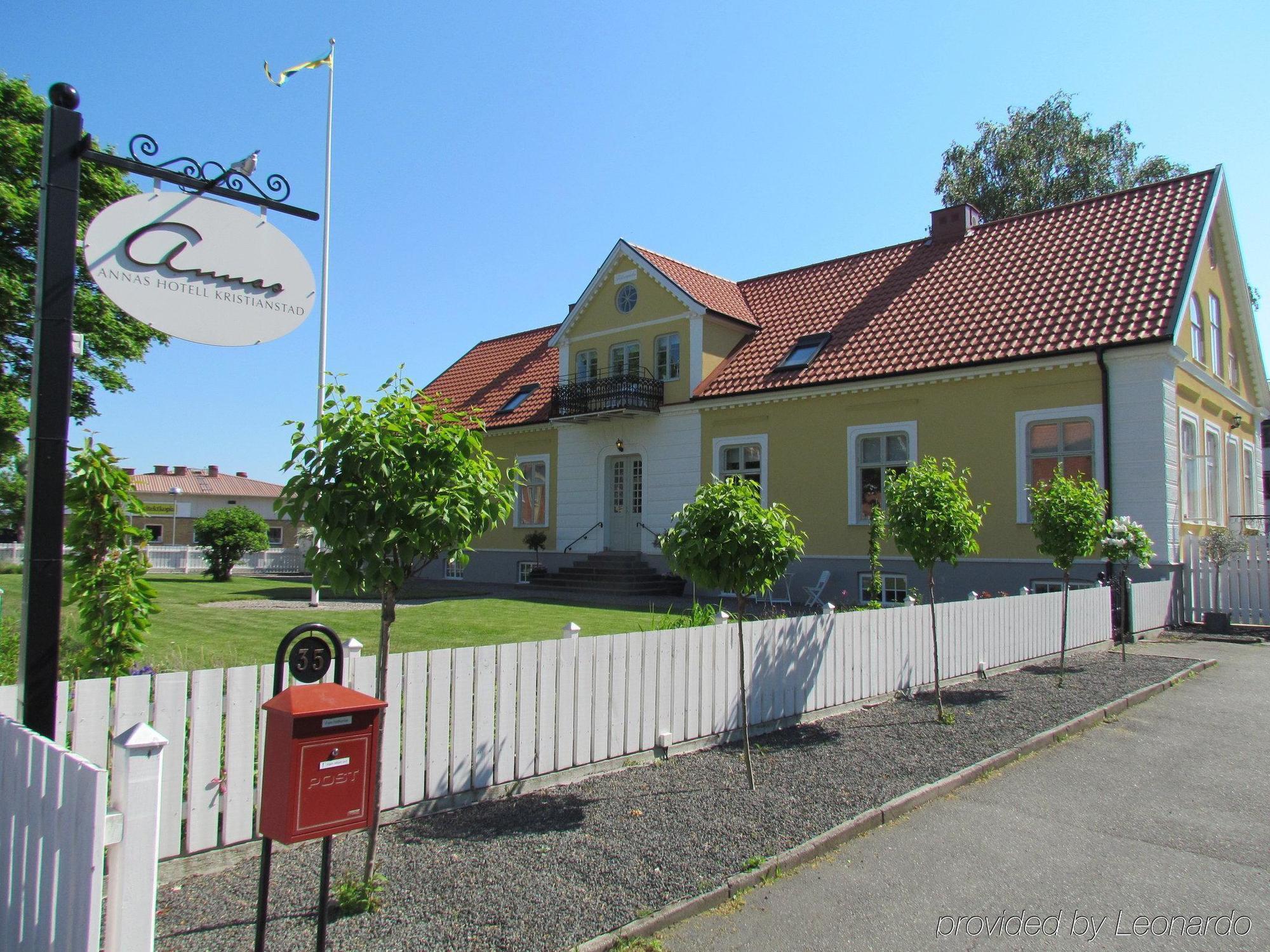 Annas Hotell Kristianstad Bagian luar foto